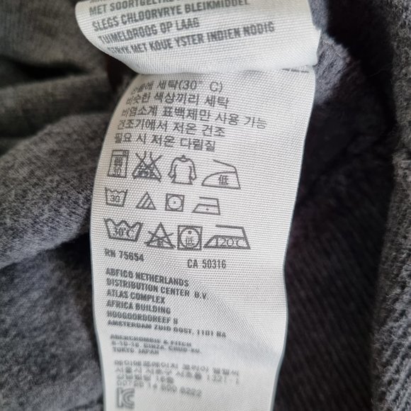 Abercrombie & Fitch Men's 1/4 Button Pullover Sweater Size XL - Picture 8 of 8